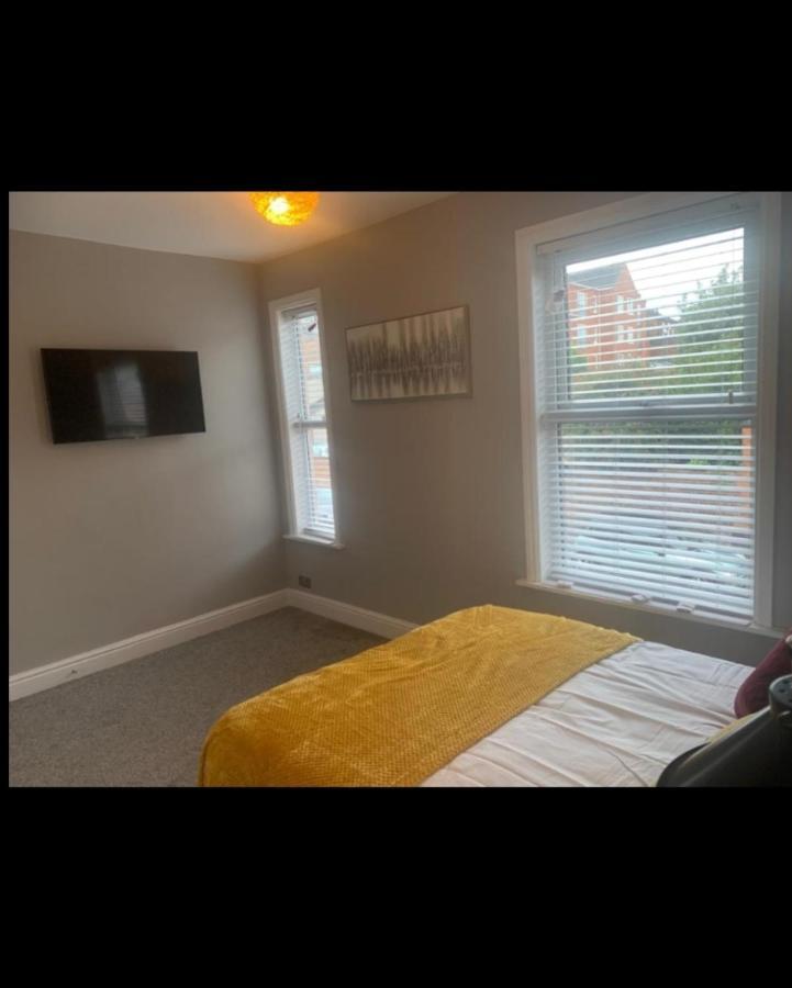 Hotel Beautiful Stylish House Near Town Centre Rugby Esterno foto
